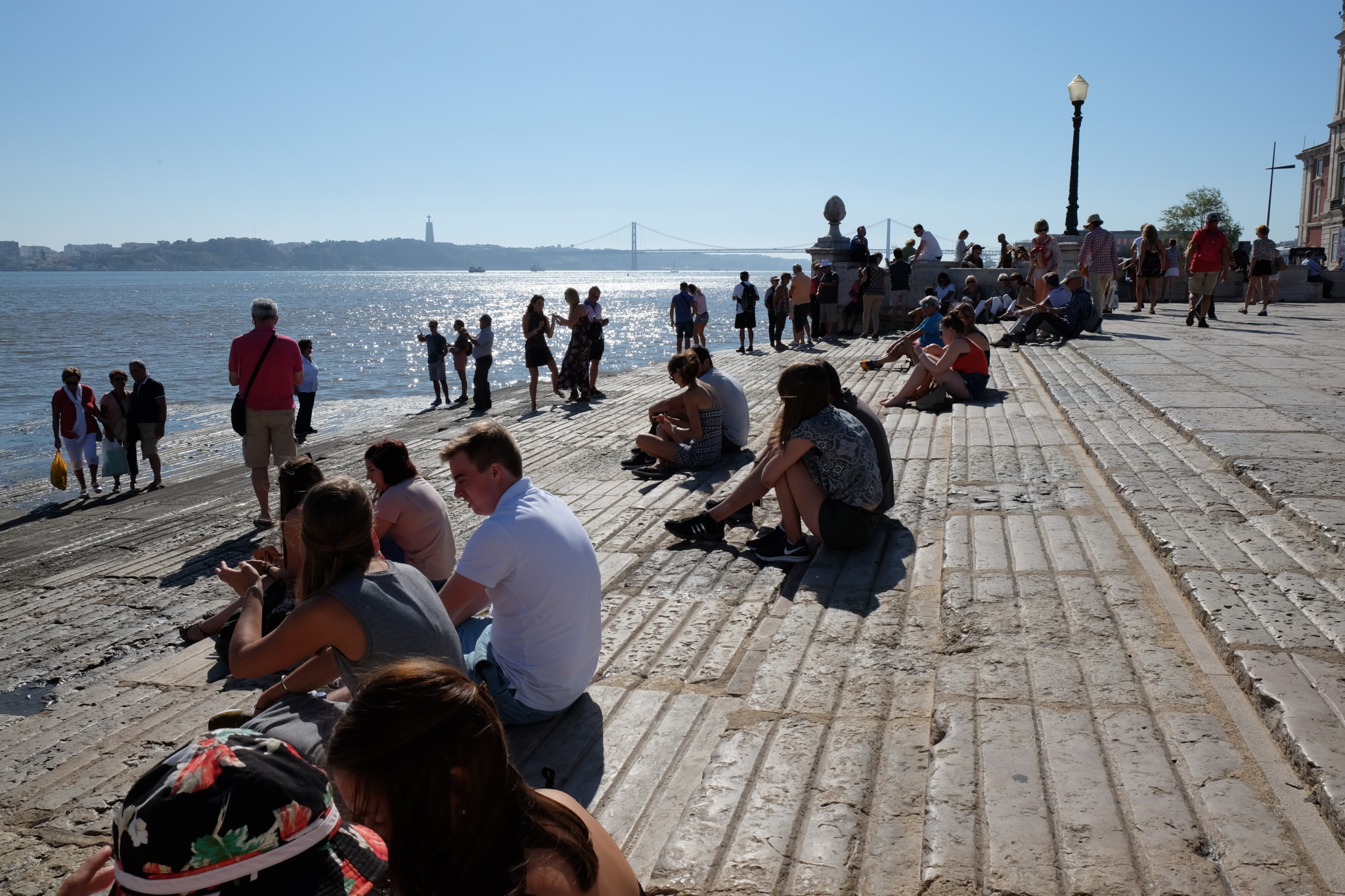 Enjoying the late afternoon sun by the River Tagus