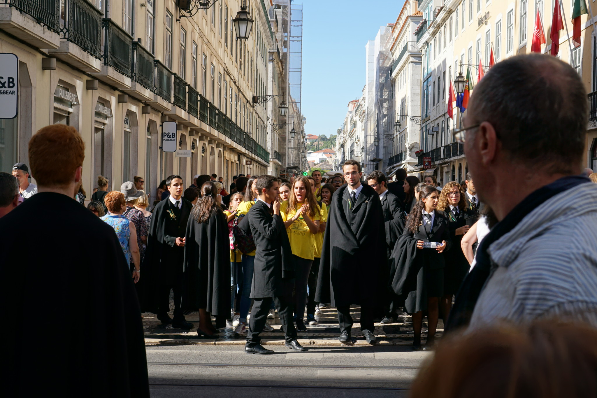 Groups of new students in Lisbon's Baixa neighbourhood