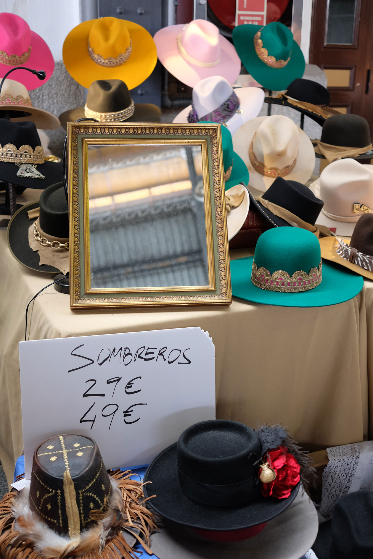 If you're looking for vintage hats in Madrid, the Mercado de Motores is the place to be