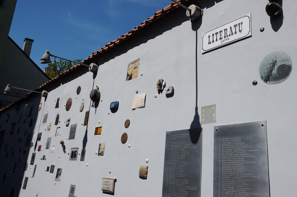 Literatu Gatve, where Lithuanian authors are honoured with tiny artworks embedded into the walls